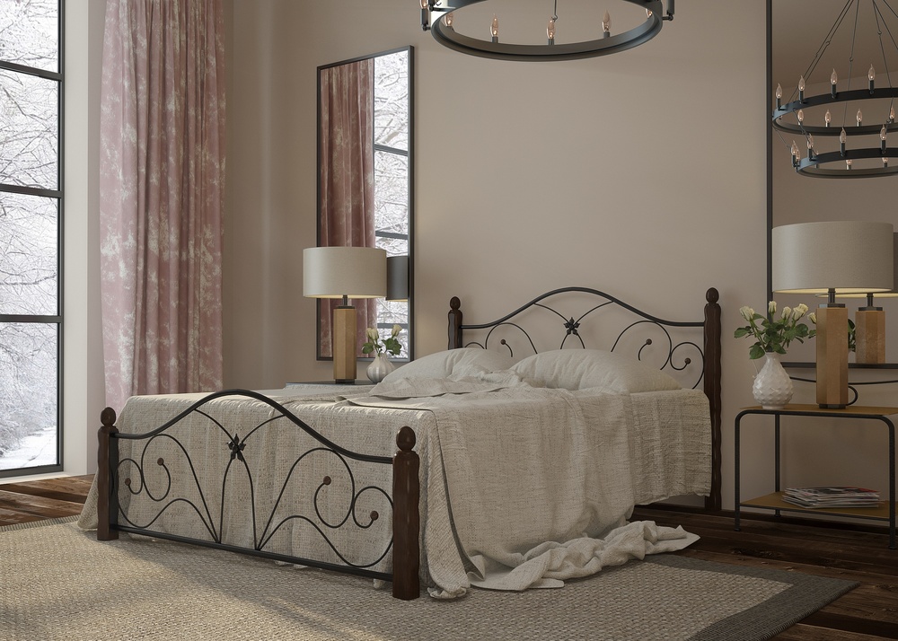 Farmhouse bedroom with rod iron bed Bedroom diy, Farmhouse guest bedroom, Bedroo